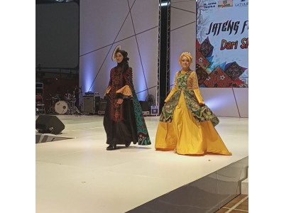 Jurusan Tata Busana: Fashion Show di Purwokerto 