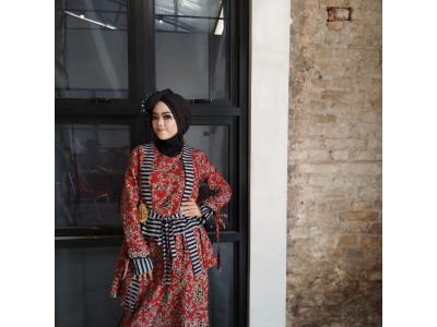 Lomba Peragaan Busana Batik Brebesan